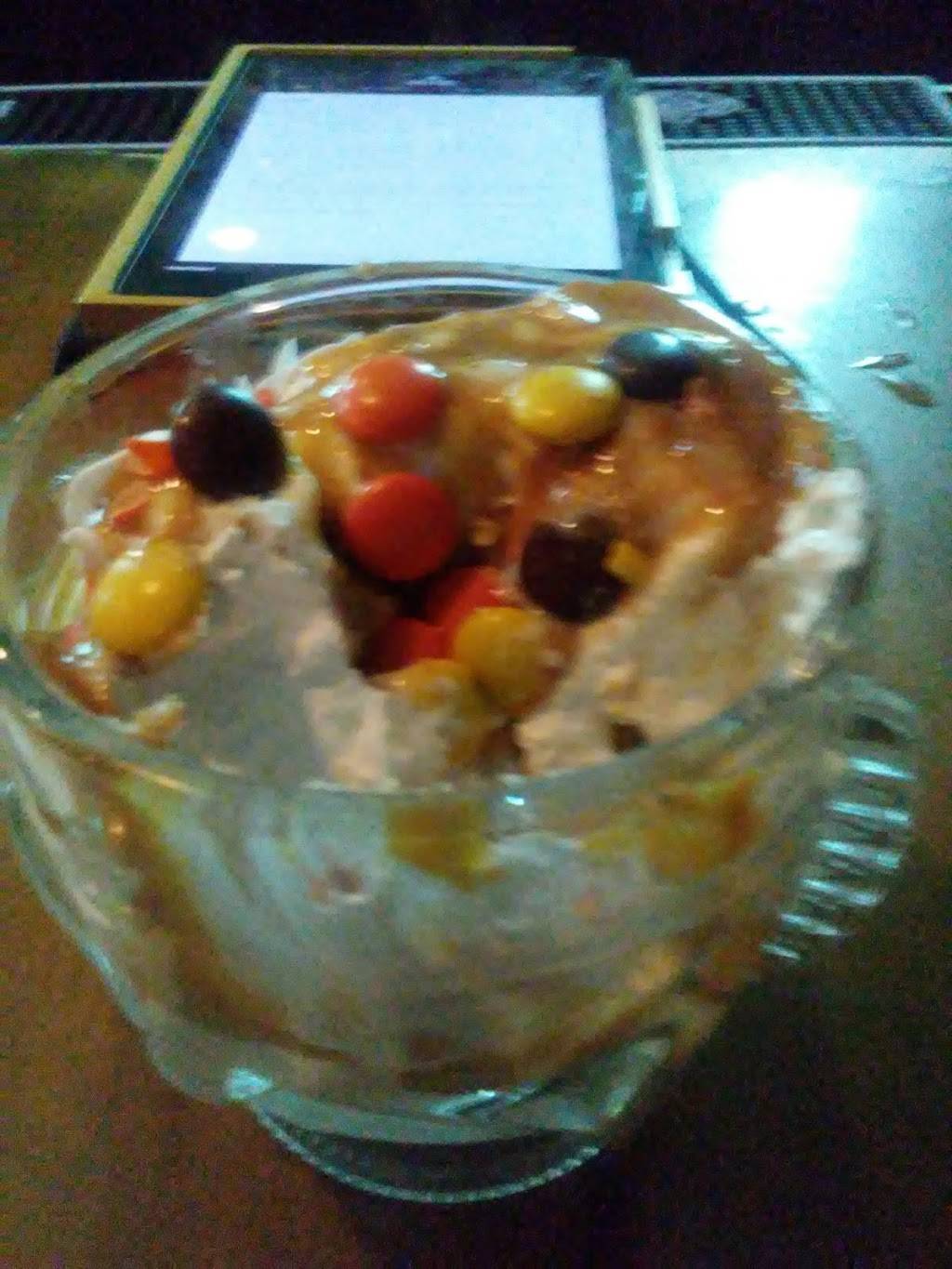 Coach Grill & Tavern | restaurant | 22 Pine Hollow Rd, Oyster Bay, NY 11771, USA | 5166240900 OR +1 516-624-0900