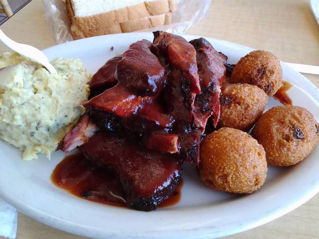 J & Js Fresh Southern Style Soul Food & Barbecue | restaurant | 751 Indian Hill Blvd, Pomona, CA 91767, USA | 9098656700 OR +1 909-865-6700