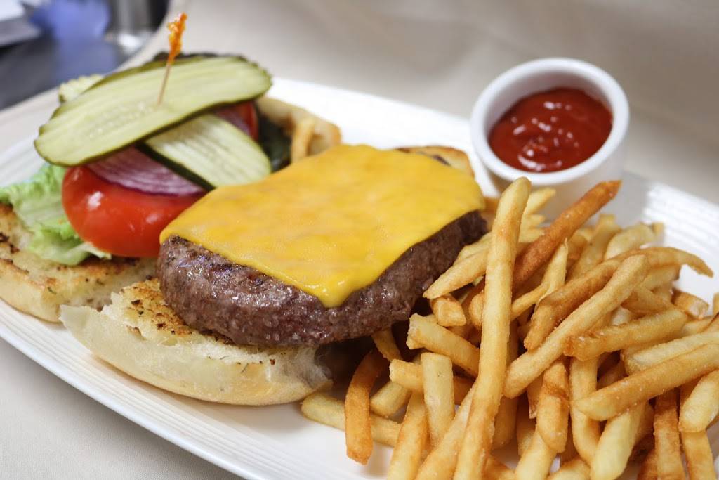 Mullins Bar & Grill | restaurant | 2 Miramontes Point Rd #2, Half Moon Bay, CA 94019, USA | 6507261818 OR +1 650-726-1818