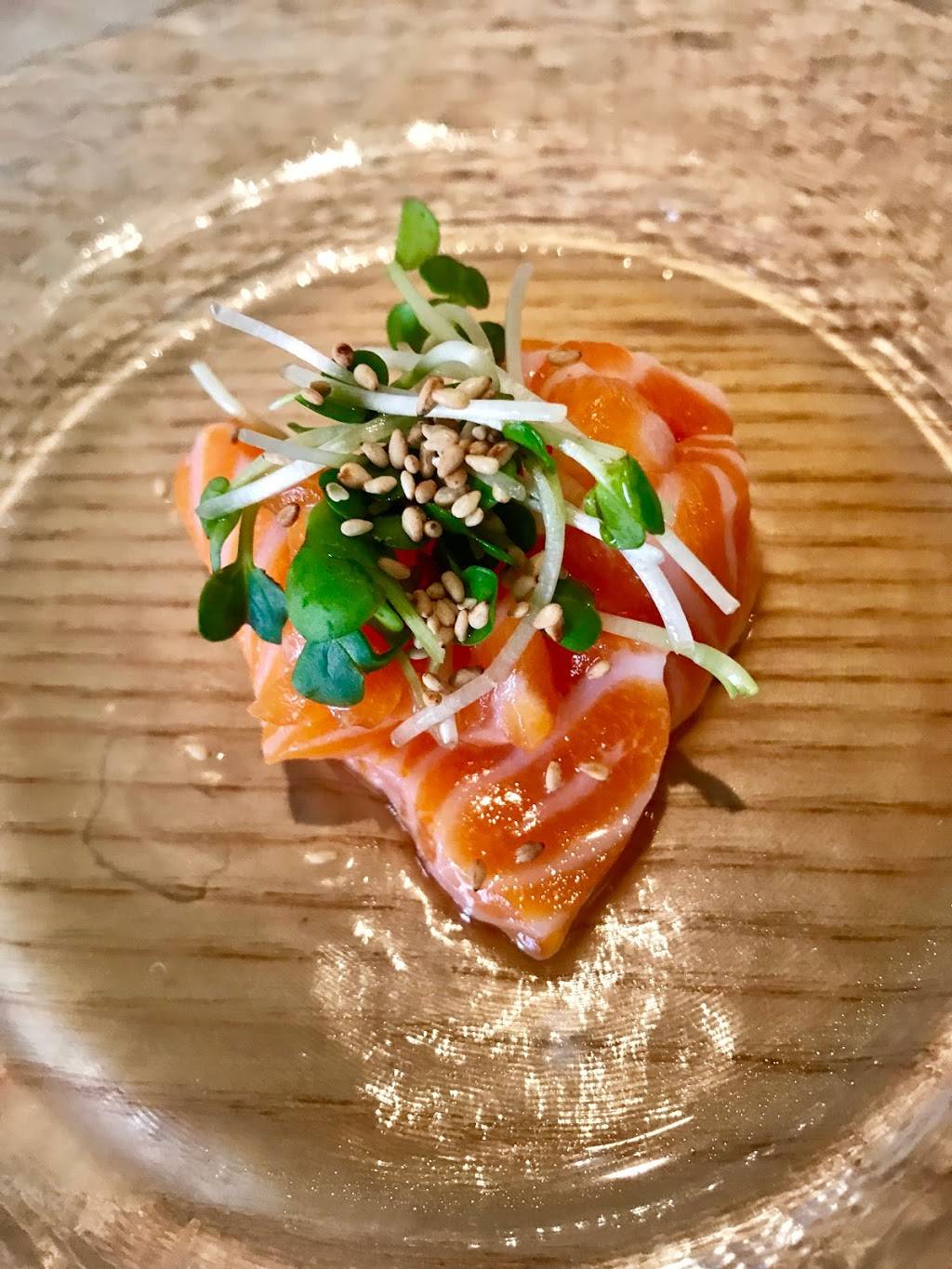 SUSHINAO | restaurant | 311 W 17th St, New York, NY 10011, USA | 6468610086 OR +1 646-861-0086