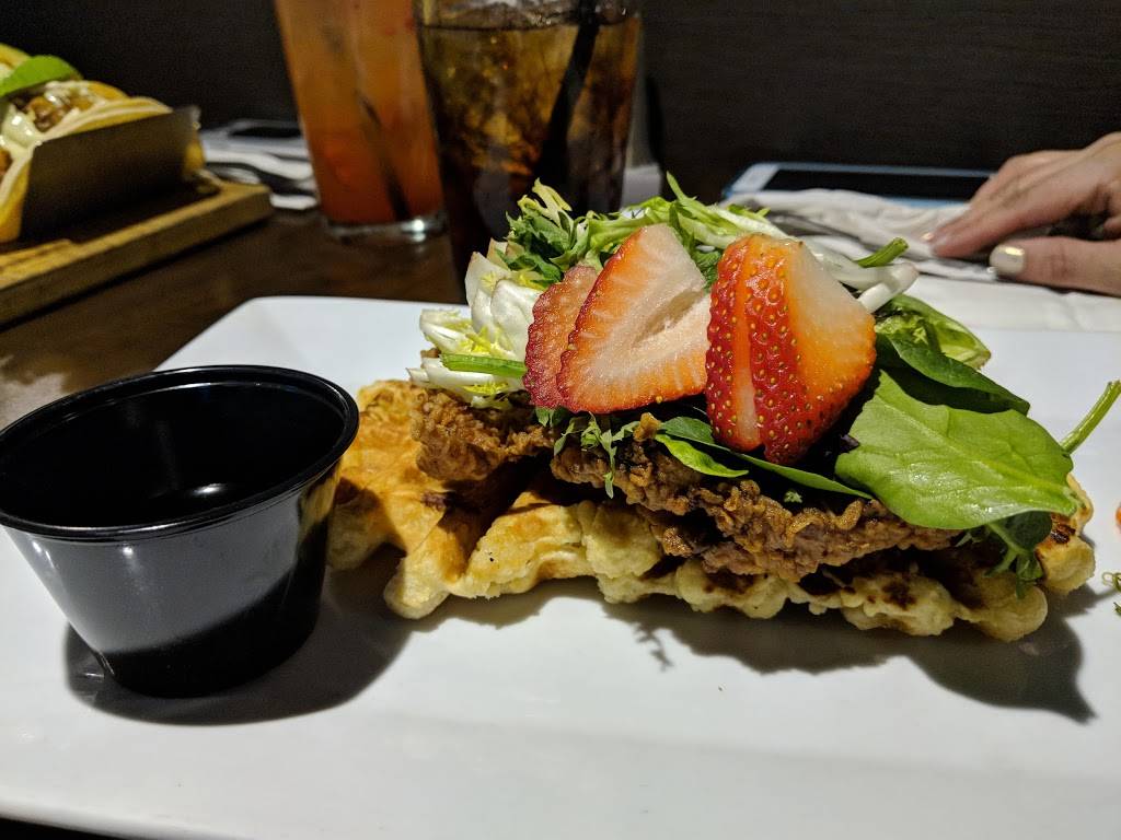 12 Sixty Modern Pub & Kitchen | restaurant | 14299 Firestone Blvd, La Mirada, CA 90638, USA | 7147398500 OR +1 714-739-8500