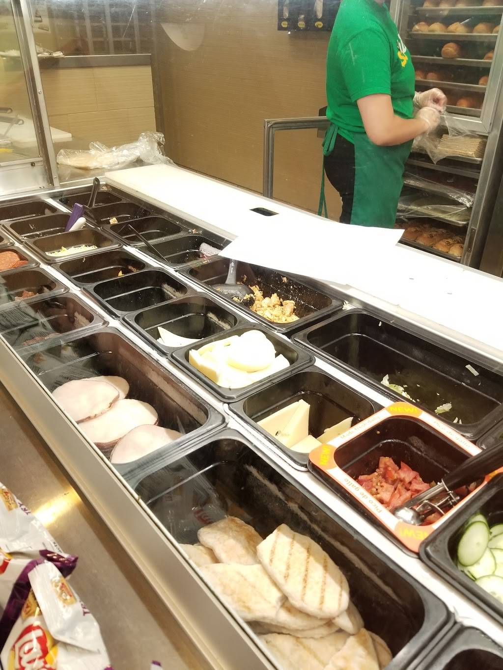 Subway | meal takeaway | 2530 Broadway S Unit J, Santa Maria, CA 93454, USA | 8059289927 OR +1 805-928-9927