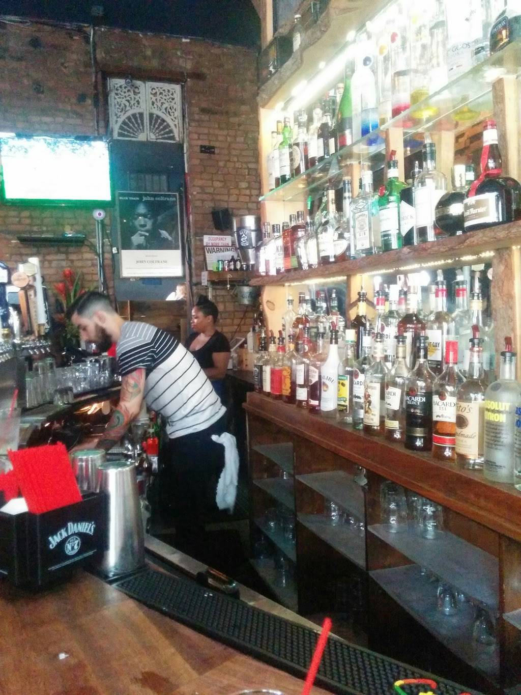 Mos Bar & Lounge | restaurant | 80 Lafayette Ave, Brooklyn, NY 11217, USA | 7187972849 OR +1 718-797-2849