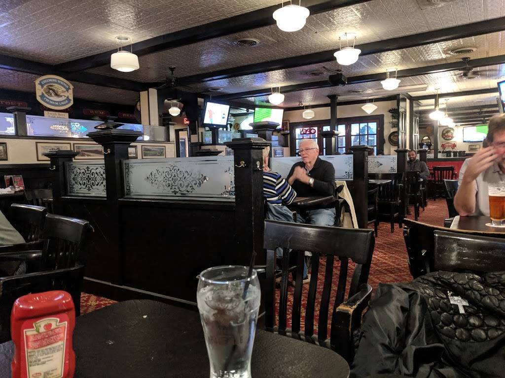 Willie Stouts | restaurant | 2175 Sheppard Ave E, North York, ON M2J 5B8, Canada | 4164990383 OR +1 416-499-0383