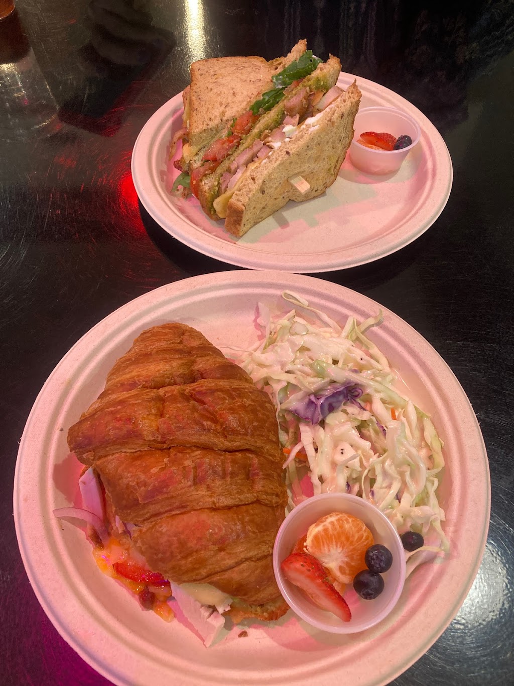 Coffee On The Square | cafe | 809 9th St, Paducah, TX 79248, USA | 8327296581 OR +1 832-729-6581