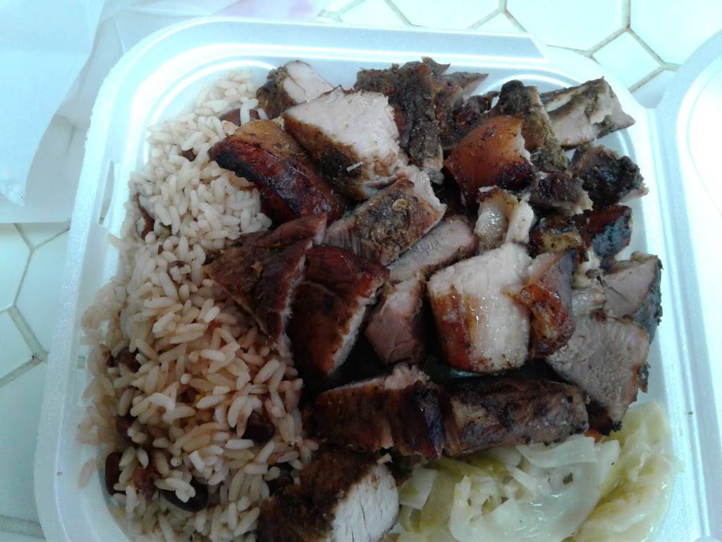 B&T Jamaican Jerk Restaurant | restaurant | 8825 W Colonial Dr, Ocoee, FL 34761, USA | 4074404694 OR +1 407-440-4694