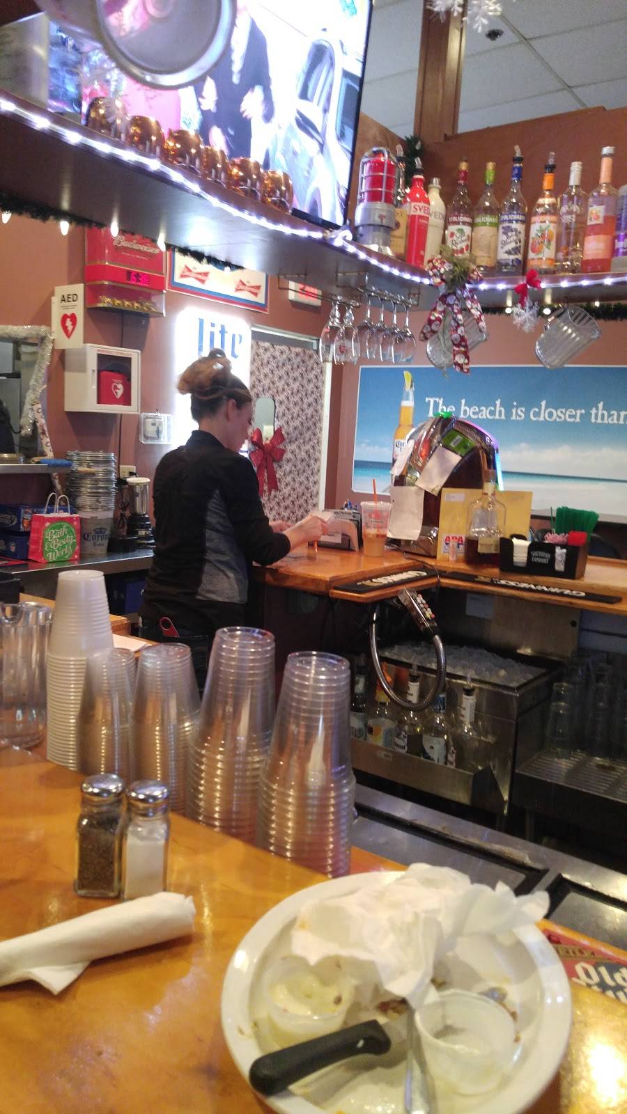 Mickeys Grille & Pub | restaurant | 377 S Budler Rd, Romeoville, IL 60446, USA | 8154368853 OR +1 815-436-8853