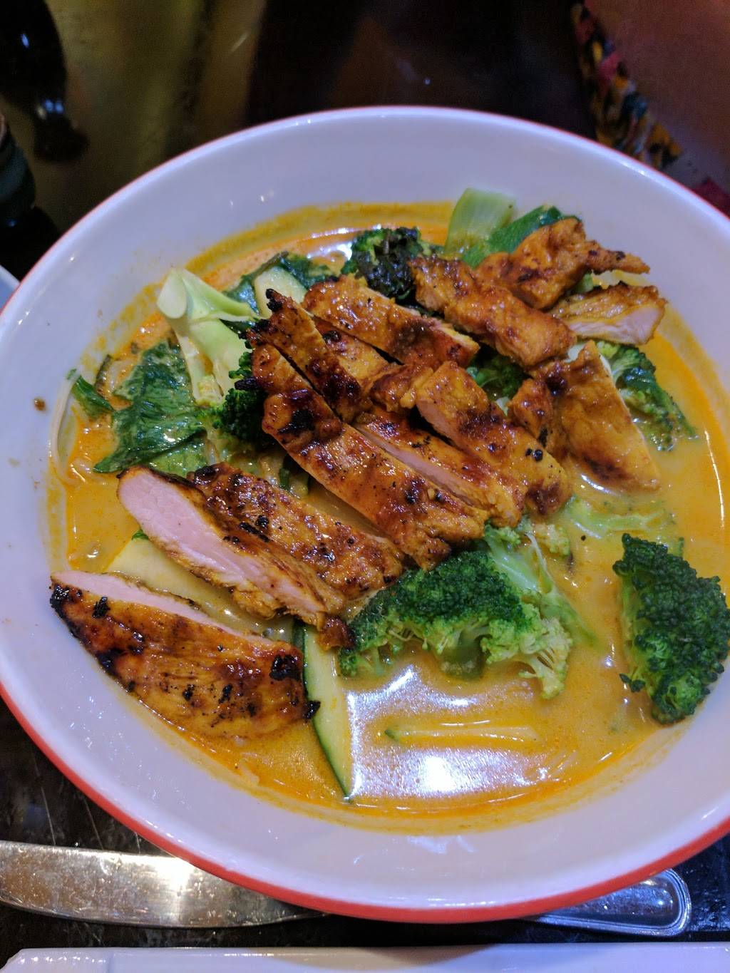 Wild Ginger Great Neck | restaurant | 3305, 48 Great Neck Rd, Great Neck, NY 11021, USA | 5164878288 OR +1 516-487-8288