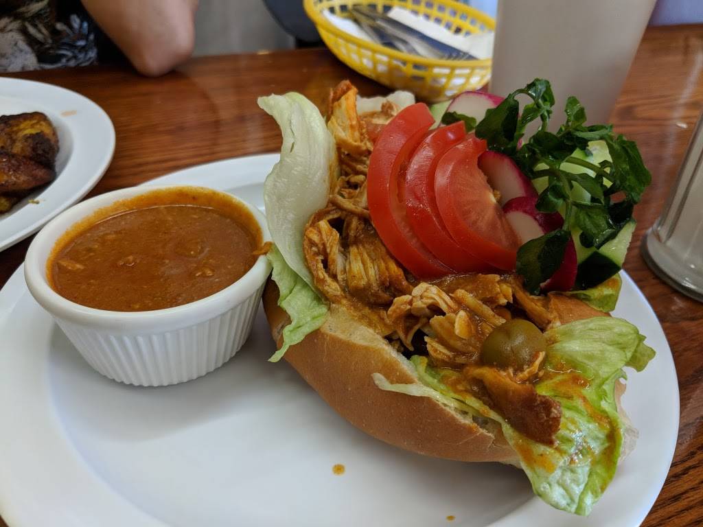 El Tazumal Pupuseria Y Panaderia | restaurant | 16014 Pioneer Blvd, Norwalk, CA 90650, USA | 5629266722 OR +1 562-926-6722