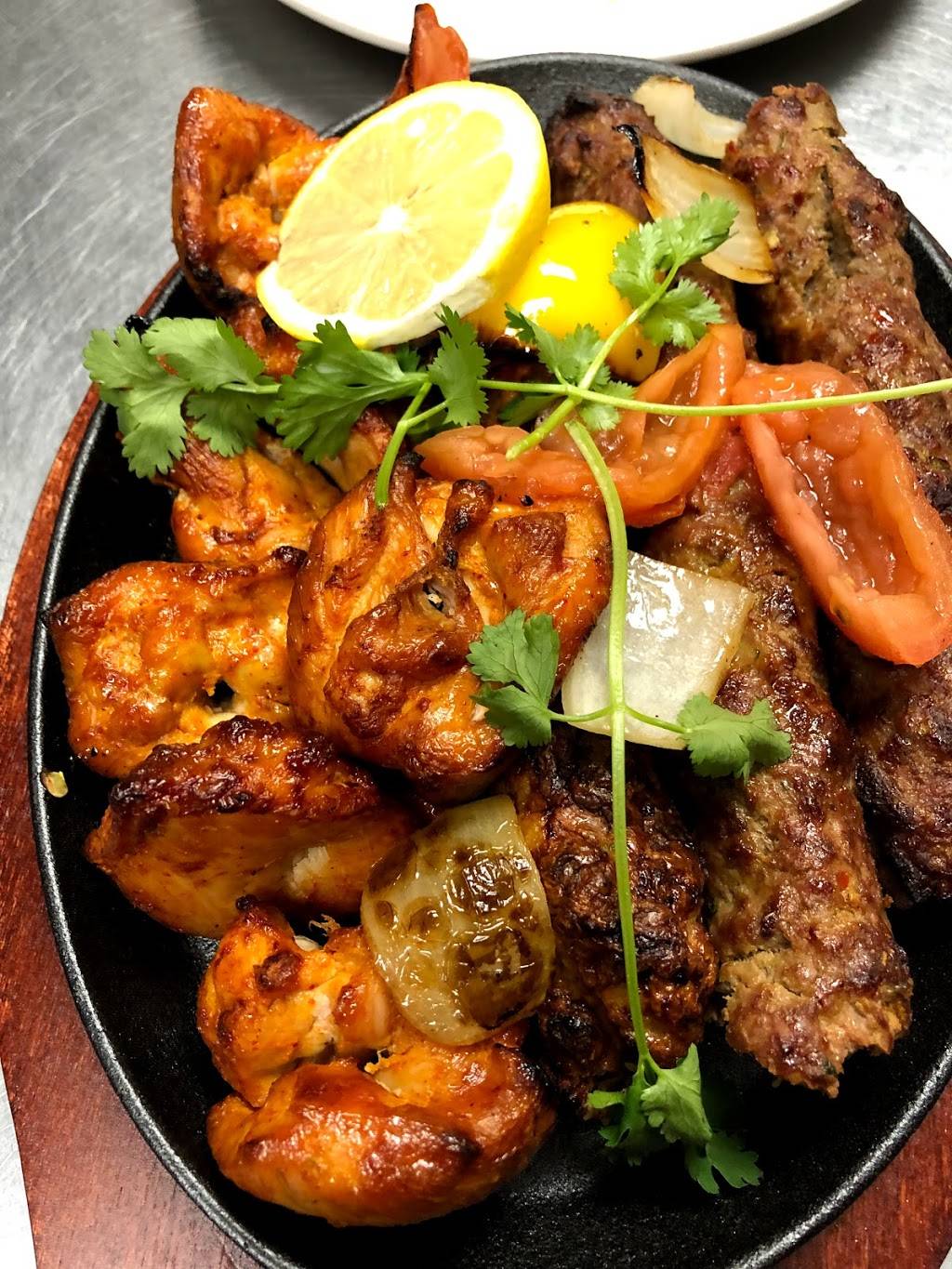 ZAIQA Restaraunt | restaurant | 6512 NW Cache Rd, Lawton, OK 73505, USA | 5806997690 OR +1 580-699-7690