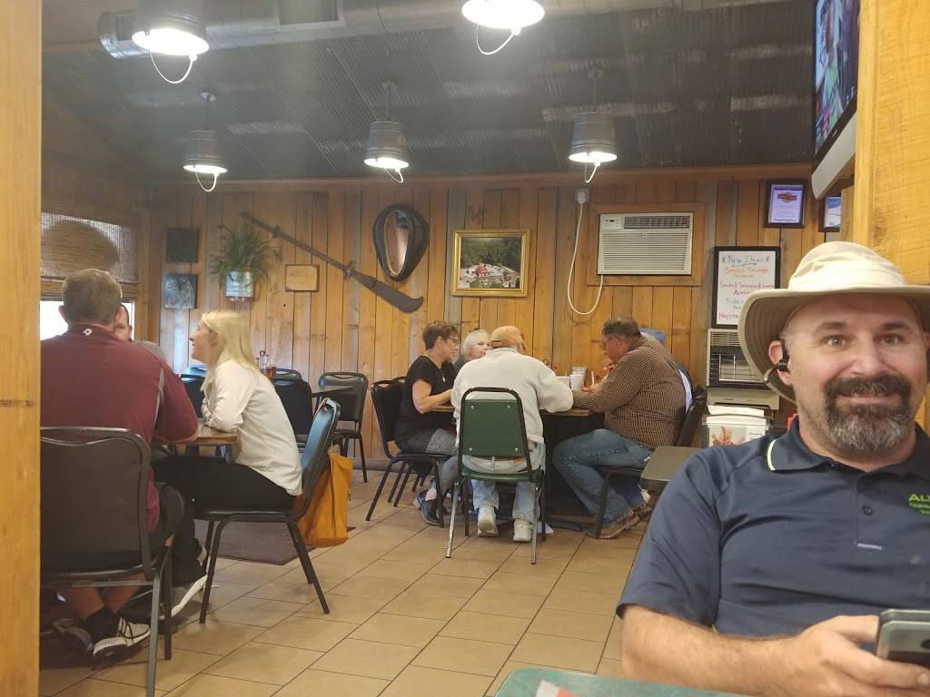 Bar-BQ Barn | restaurant | 6115 W Kingshighway, Paragould, AR 72450, USA | 8702368999 OR +1 870-236-8999