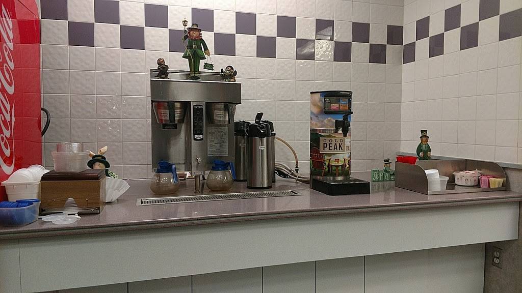 Duchess Family Restaurant | restaurant | 15 Meadow St, Naugatuck, CT 06770, USA | 2037239500 OR +1 203-723-9500