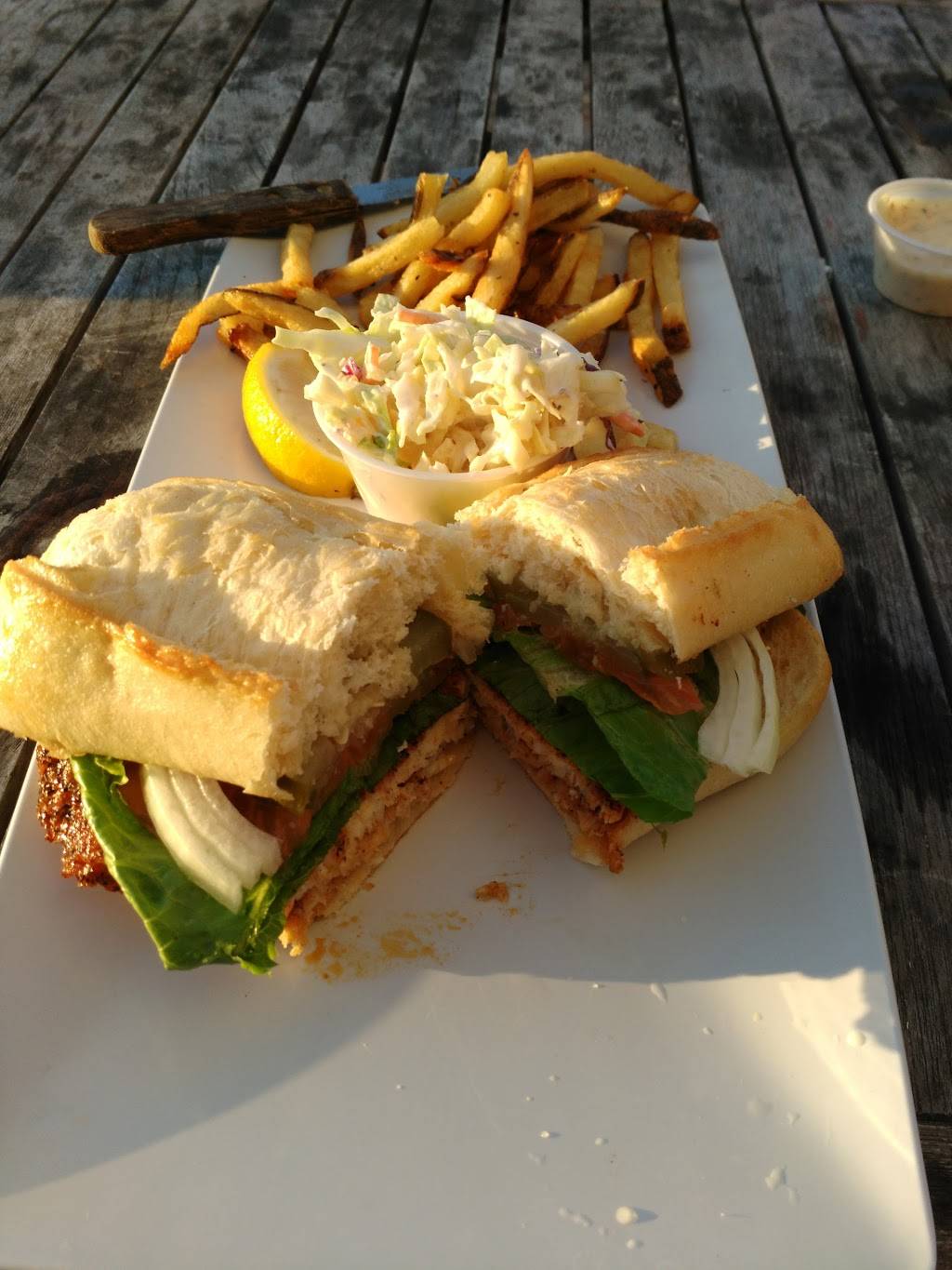 Mad Beach Fish House | restaurant | 13205 Gulf Blvd, Madeira Beach, FL 33708, USA | 7273984103 OR +1 727-398-4103