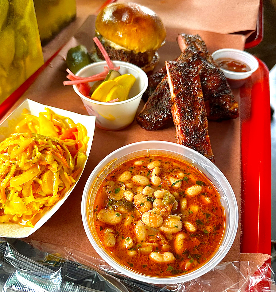 King Maker BBQ | restaurant | 720 King St, Jacksonville, FL 32204, USA | 9046831431 OR +1 904-683-1431