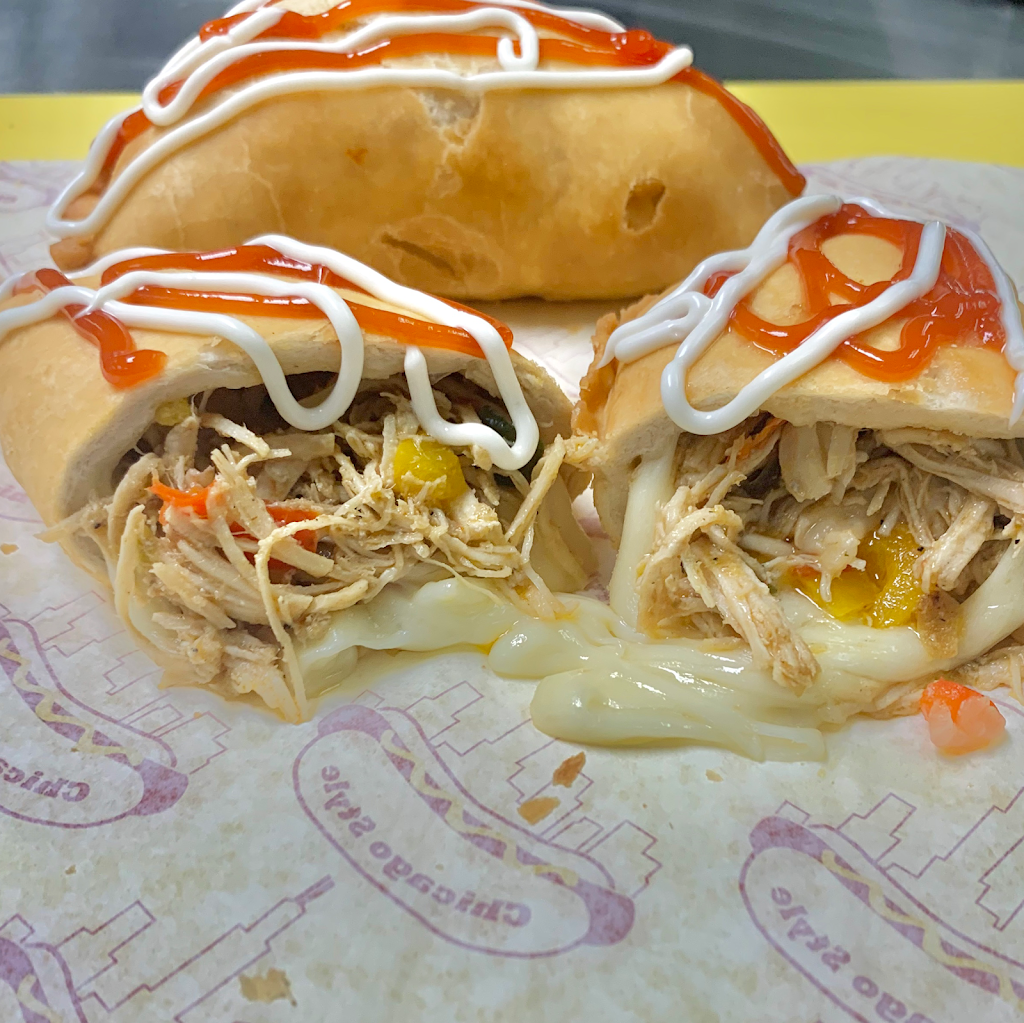 Quisqueya Punta Cana Restaurant | restaurant | 35 Berkshire Dr Unit #10, Crystal Lake, IL 60014, USA | 8158934059 OR +1 815-893-4059