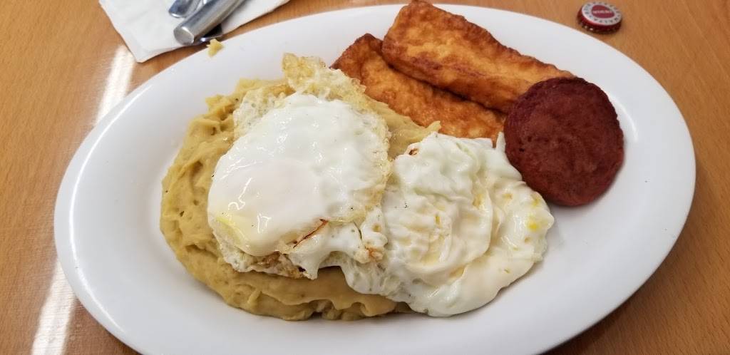 Salem Tipico Restaurant | restaurant | 88 Congress St, Salem, MA 01970, USA | 9785944575 OR +1 978-594-4575