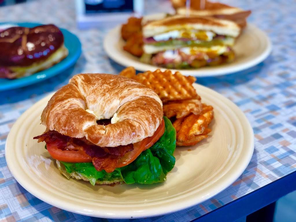 Cracked: An A.M. Addiction | restaurant | 17933 Haggerty Rd, Livonia, MI 48152, USA | 2483081460 OR +1 248-308-1460