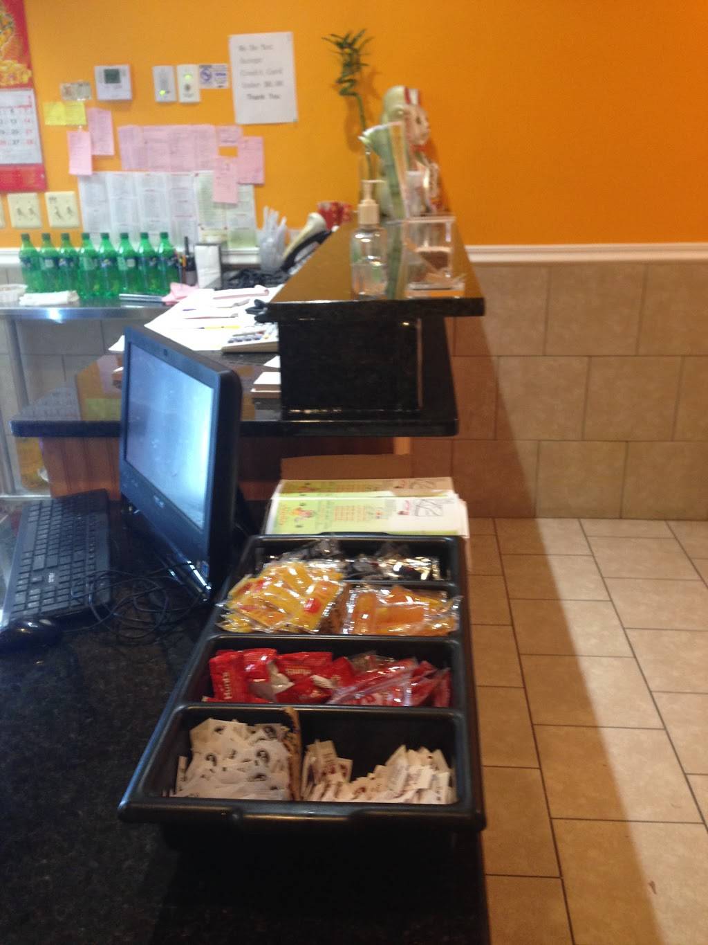 Eastern Restaurant | restaurant | 6331 S Kings Hwy, Alexandria, VA 22306, USA | 7036608490 OR +1 703-660-8490