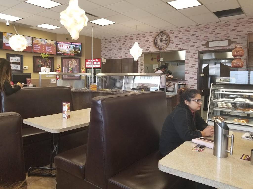 Punjabi Dhaba | restaurant | 2855 Derry Rd E, Mississauga, ON L4T 1A6, Canada | 9059563442 OR +1 905-956-3442
