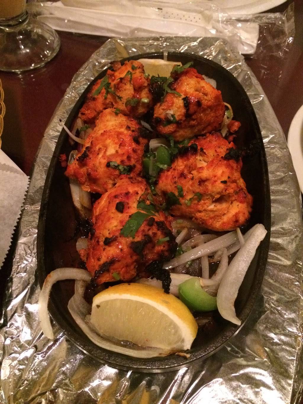 Indias Tandoori | restaurant | 11819 Wilshire Blvd, Los Angeles, CA 90025, USA | 3102689100 OR +1 310-268-9100