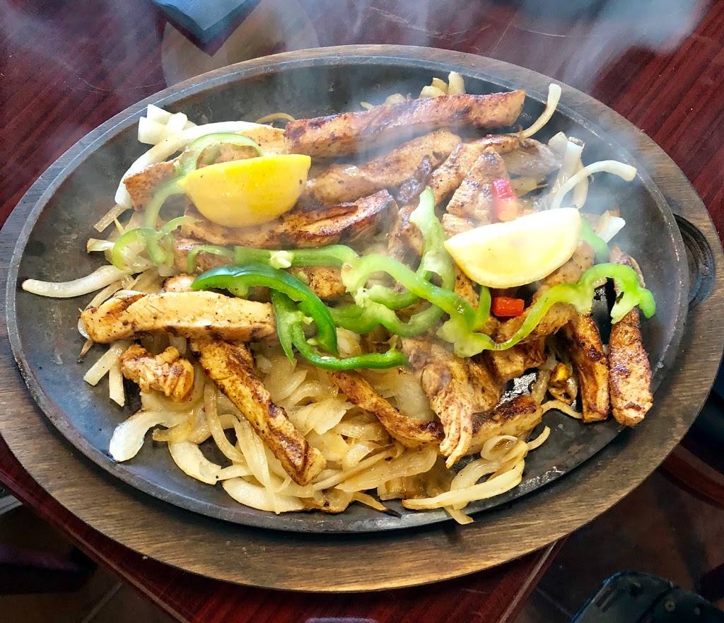 Papis Fajitas | restaurant | N Main St, Zachary, LA 70791, USA | 2255702299 OR +1 225-570-2299
