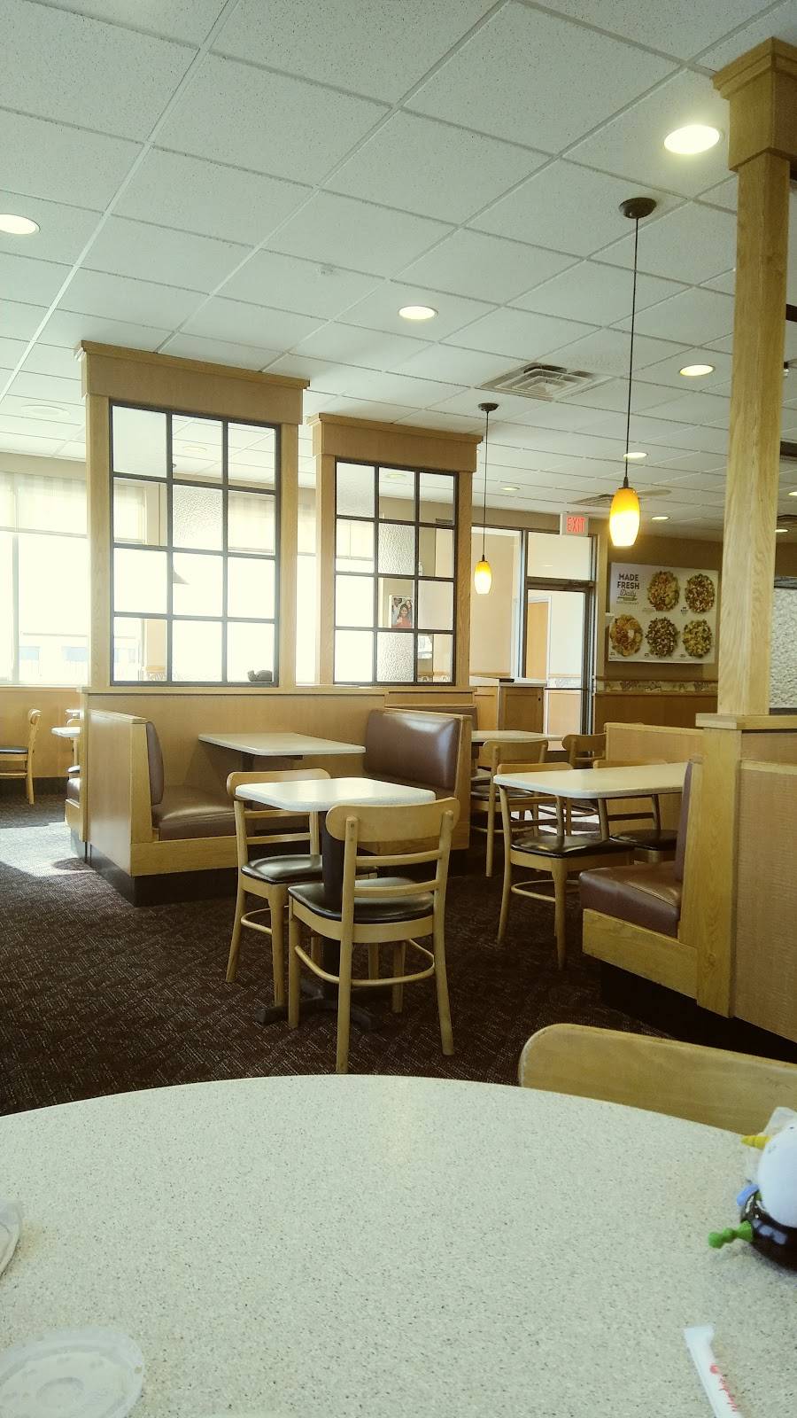 Wendys | restaurant | 2602 S 31st St, Temple, TX 76504, USA | 2542070937 OR +1 254-207-0937
