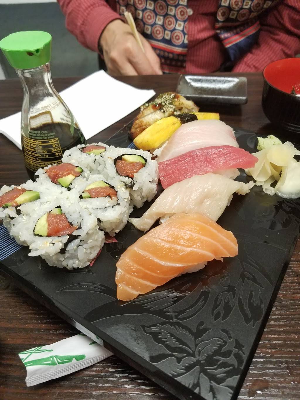 Nori Roll | restaurant | 10178 San Pablo Ave, El Cerrito, CA 94530, USA | 5105294778 OR +1 510-529-4778