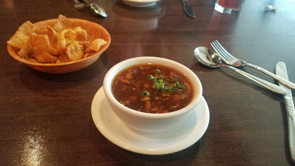 Fortune Palace | restaurant | 12102 W 87th St Pkwy, Lenexa, KS 66215, USA | 9138881188 OR +1 913-888-1188