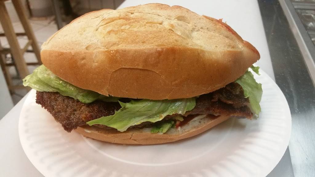 Un Mundo De Sabor | restaurant | 9085 Mission Boulevard, Riverside, CA 92509, USA | 9519343539 OR +1 951-934-3539