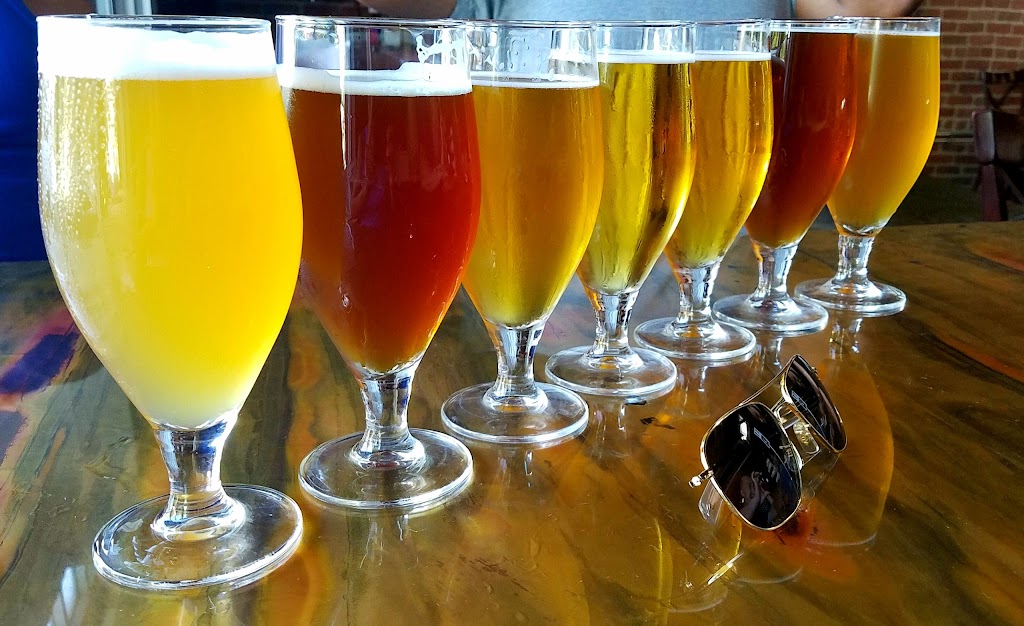 Uproar Brewing Company | restaurant | 439 S 1st St, San Jose, CA 95113, USA | 4086732266 OR +1 408-673-2266