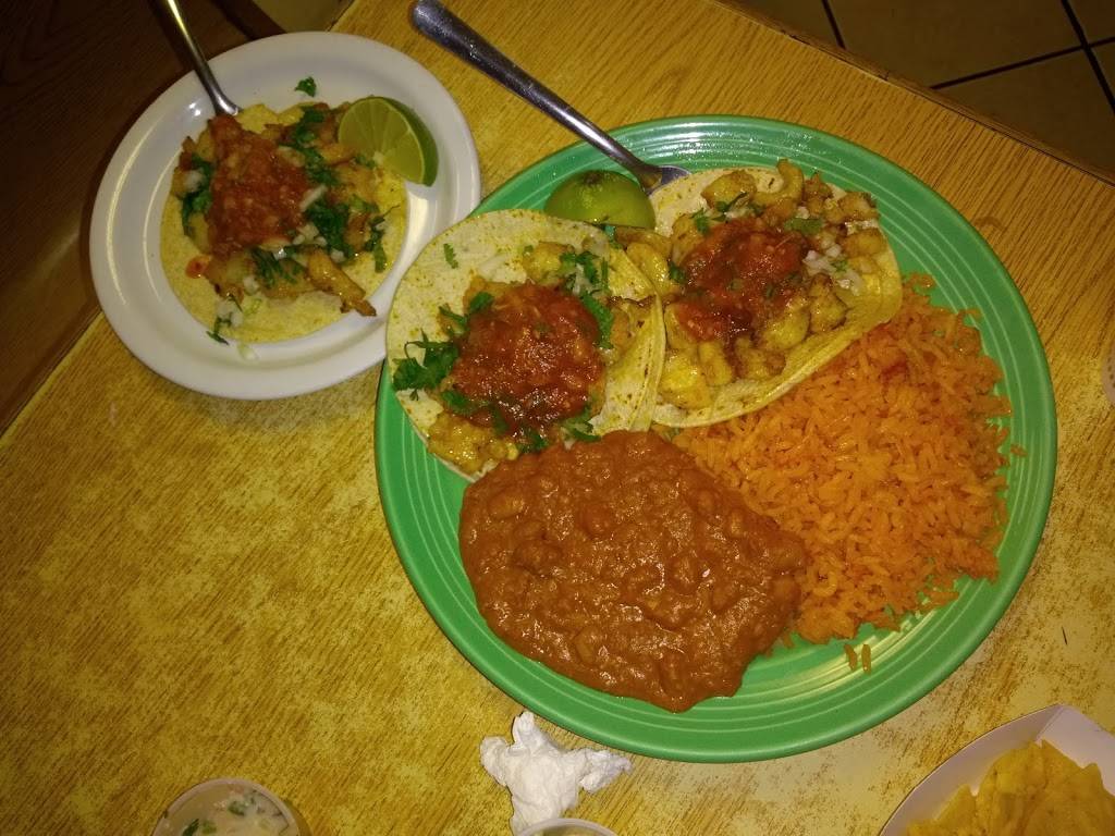 Mercado & Taqueria De Amigos | restaurant | 1999 Pescadero Creek Rd, Pescadero, CA 94060, USA | 6508790232 OR +1 650-879-0232