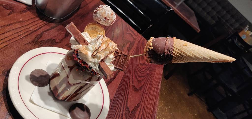 Ramey’s Bar and Grill | restaurant | 2370 Fountain Square Dr, Lombard, IL 60148, USA | 6308702172 OR +1 630-870-2172