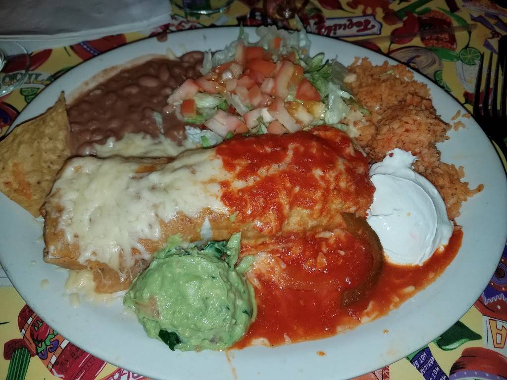 El Molino Mexican Restaurant | restaurant | 2112 Elgin Rd, Carpentersville, IL 60110, USA | 8475511602 OR +1 847-551-1602