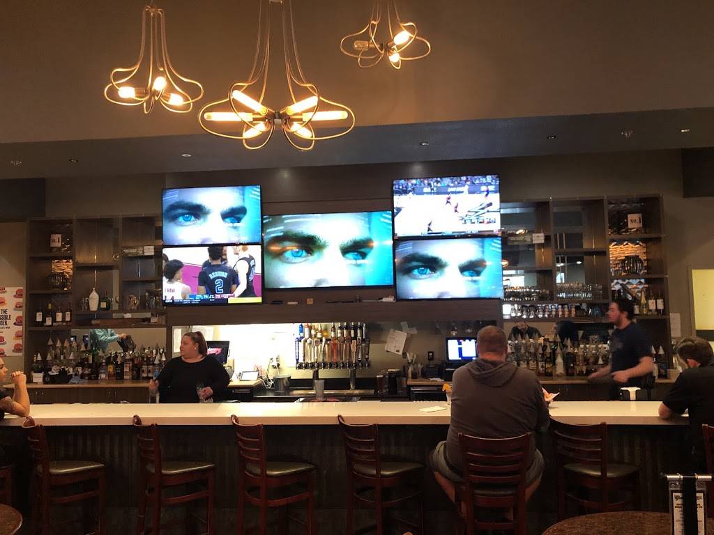 Local Burger | restaurant | 3443 Laguna Blvd Ste 150, Elk Grove, CA 95758, USA | 9162262900 OR +1 916-226-2900