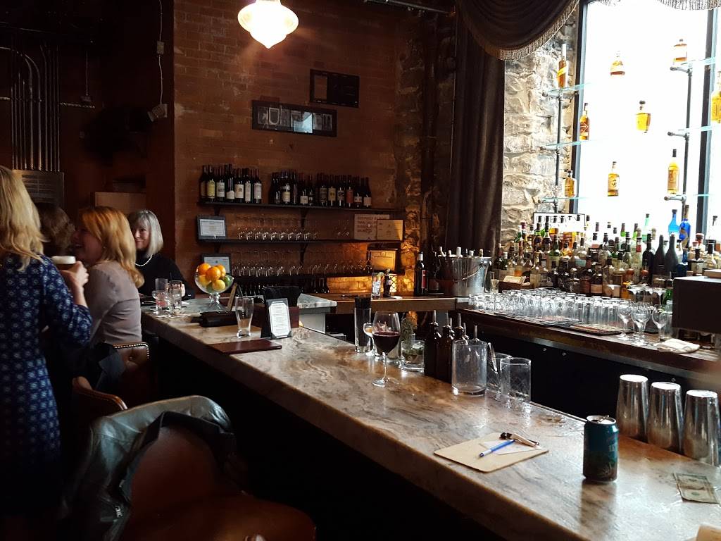 The Cub Room | restaurant | 739 S Clinton Ave, Rochester, NY 14620, USA | 5853635694 OR +1 585-363-5694