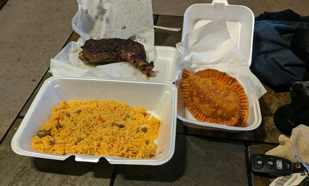 Coops Latin and Soul Food | restaurant | 92 Robinson St, Binghamton, NY 13904, USA | 6072175902 OR +1 607-217-5902