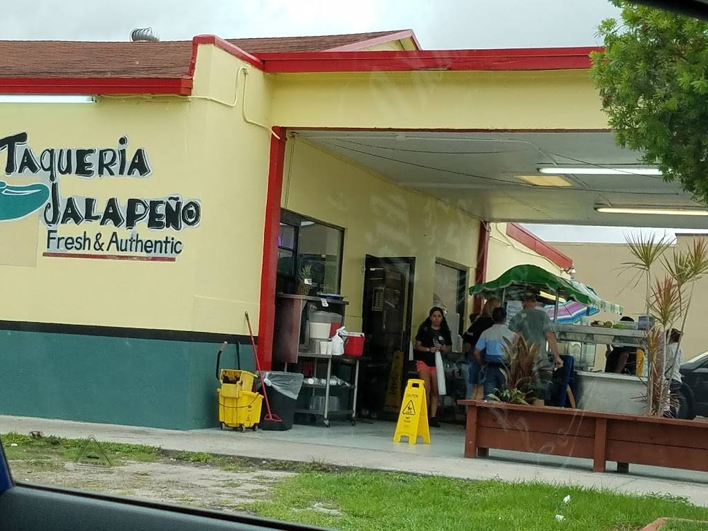 Jalapeños | restaurant | 444 E Sugarland Ave, Clewiston, FL 33440, USA | 8639834444 OR +1 863-983-4444