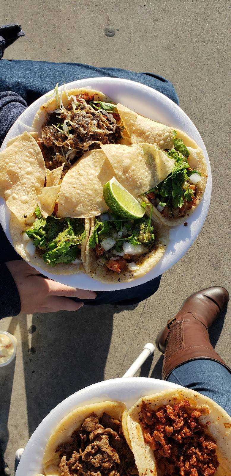 LOS REYES DEL ELOTE ASADO | restaurant | &, S Main St & E Chestnut Ave, Santa Ana, CA 92701, USA | 9496104226 OR +1 949-610-4226