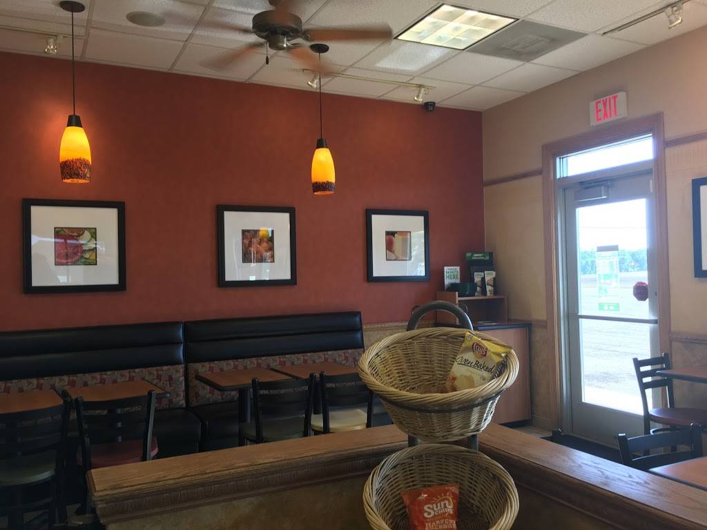 Subway | restaurant | 61210 Co Rd 687, Hartford, MI 49057, USA | 2696213100 OR +1 269-621-3100
