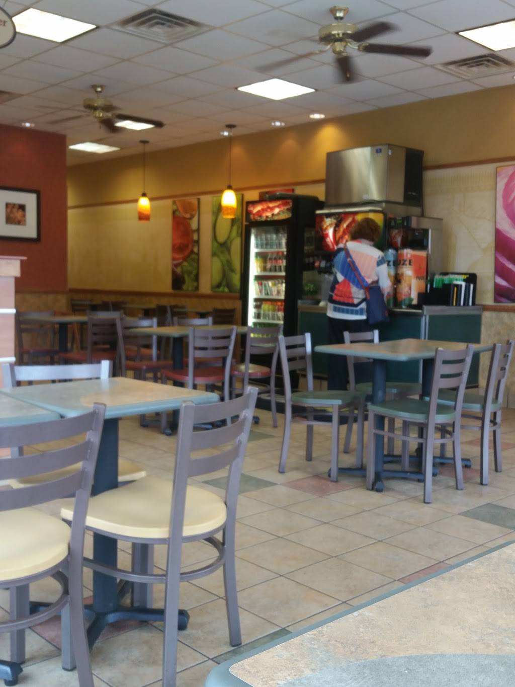 Subway | restaurant | 3325 Memorial Blvd, Murfreesboro, TN 37129, USA | 6158951606 OR +1 615-895-1606