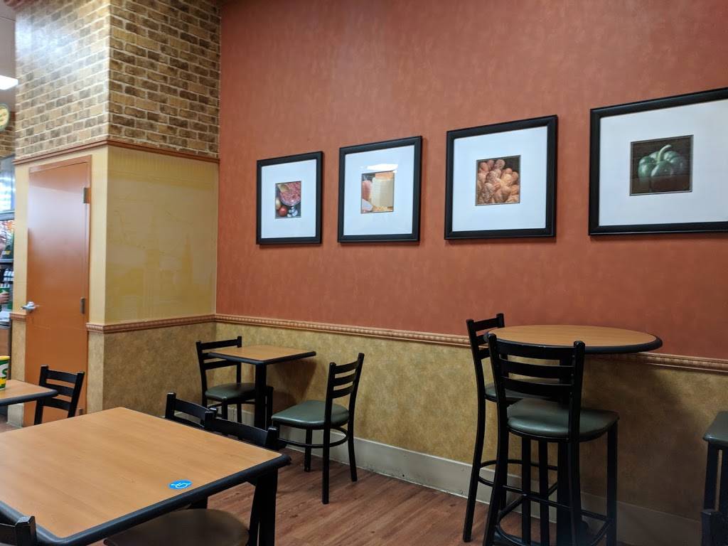 Subway | restaurant | 2021 Lynnhaven Pkwy, Virginia Beach, VA 23456, USA | 7574711100 OR +1 757-471-1100