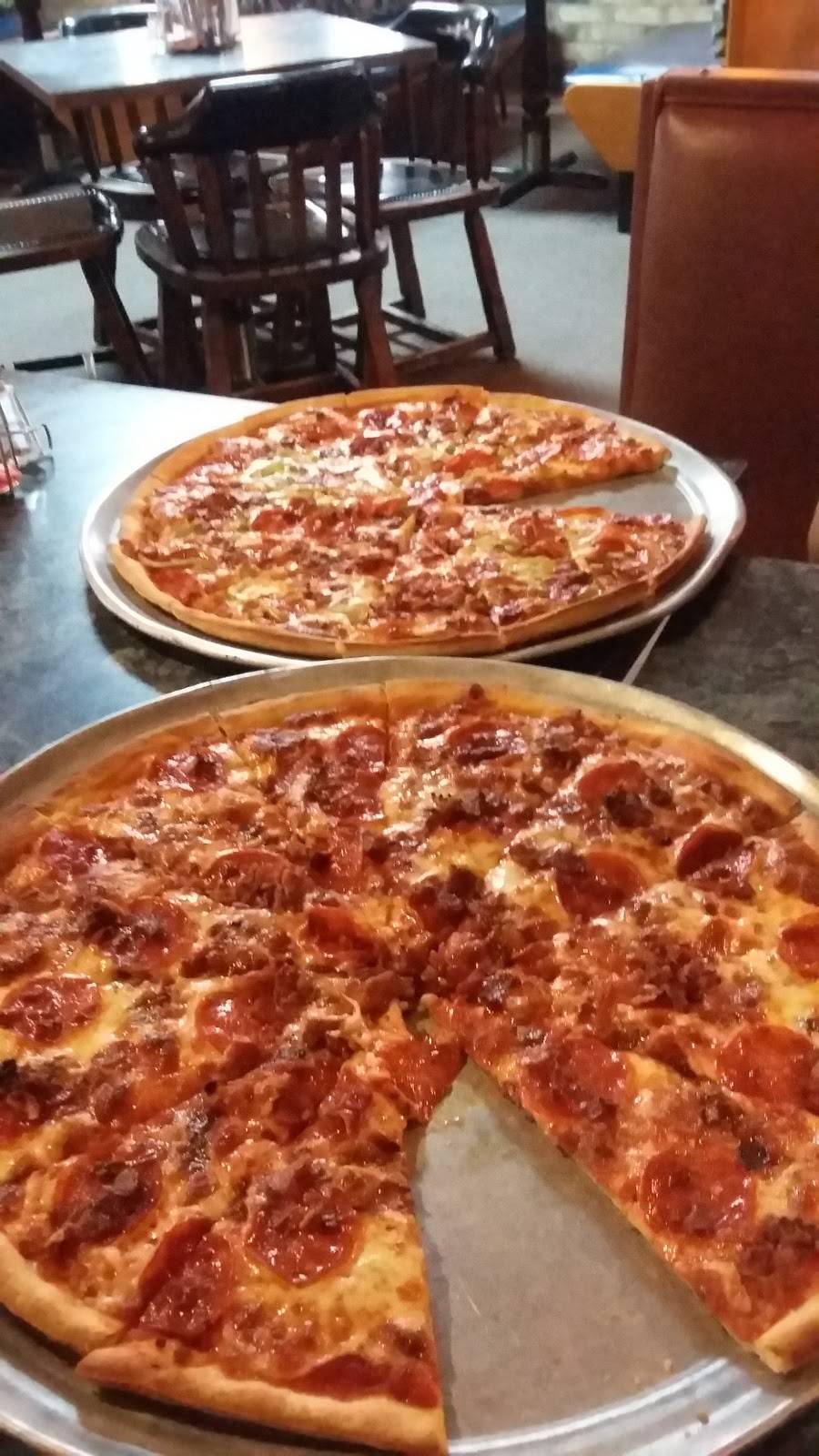 Pizza Parlour Alma | restaurant | 936 US-71, Alma, AR 72921, USA | 4796324176 OR +1 479-632-4176