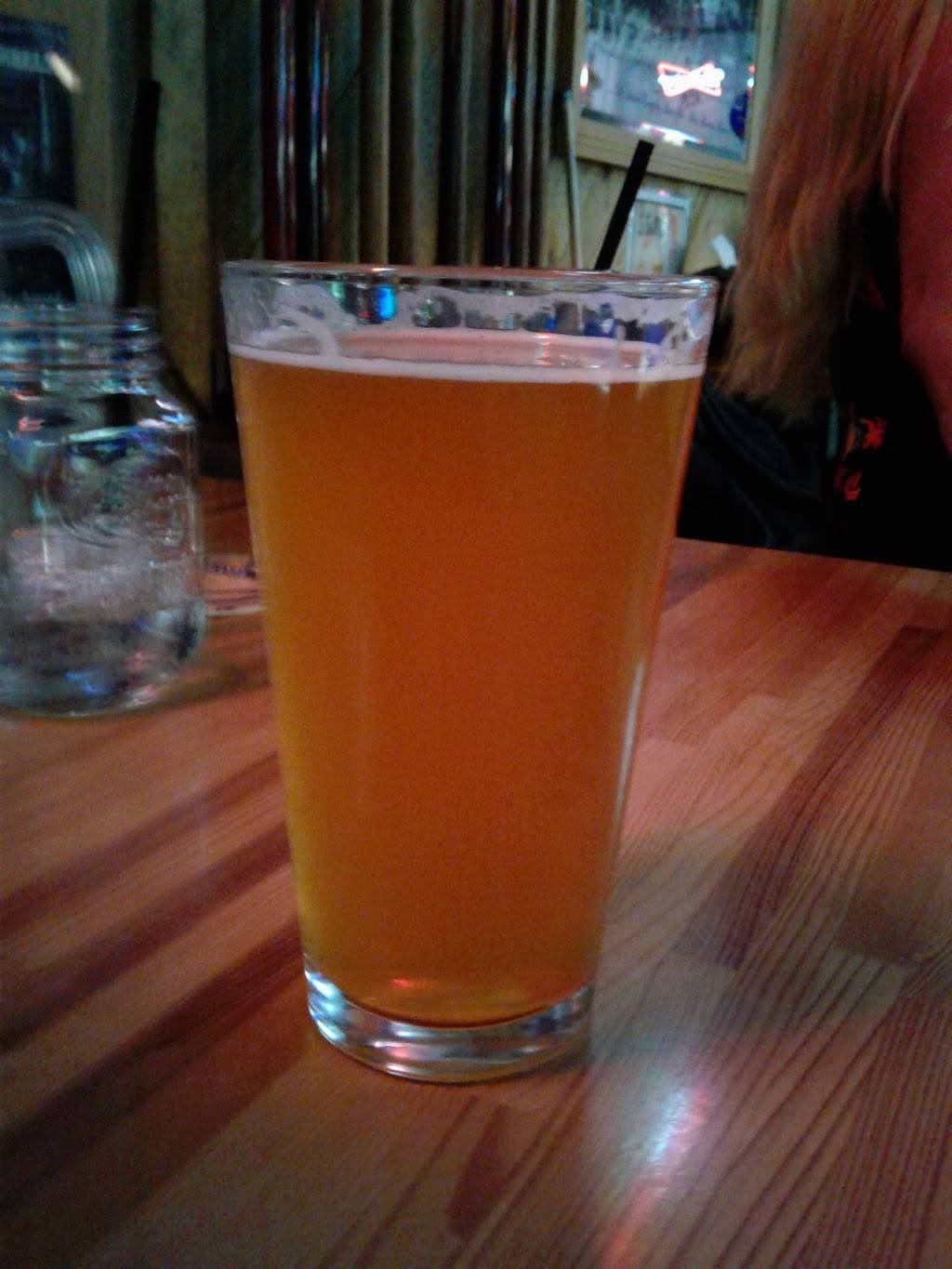 The Silver Dollar Tavern | restaurant | 375 Lancaster Dr SE, Salem, OR 97317, USA | 5033630586 OR +1 503-363-0586