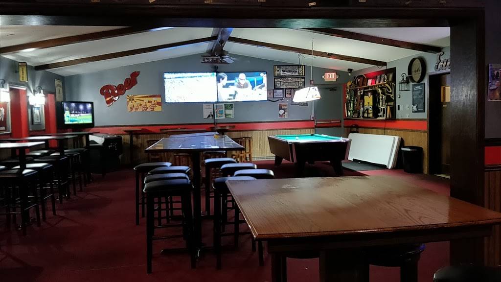 Brass Monkey Pub West Allis | restaurant | 11904 W Greenfield Ave, West Allis, WI 53214, USA | 4144766099 OR +1 414-476-6099