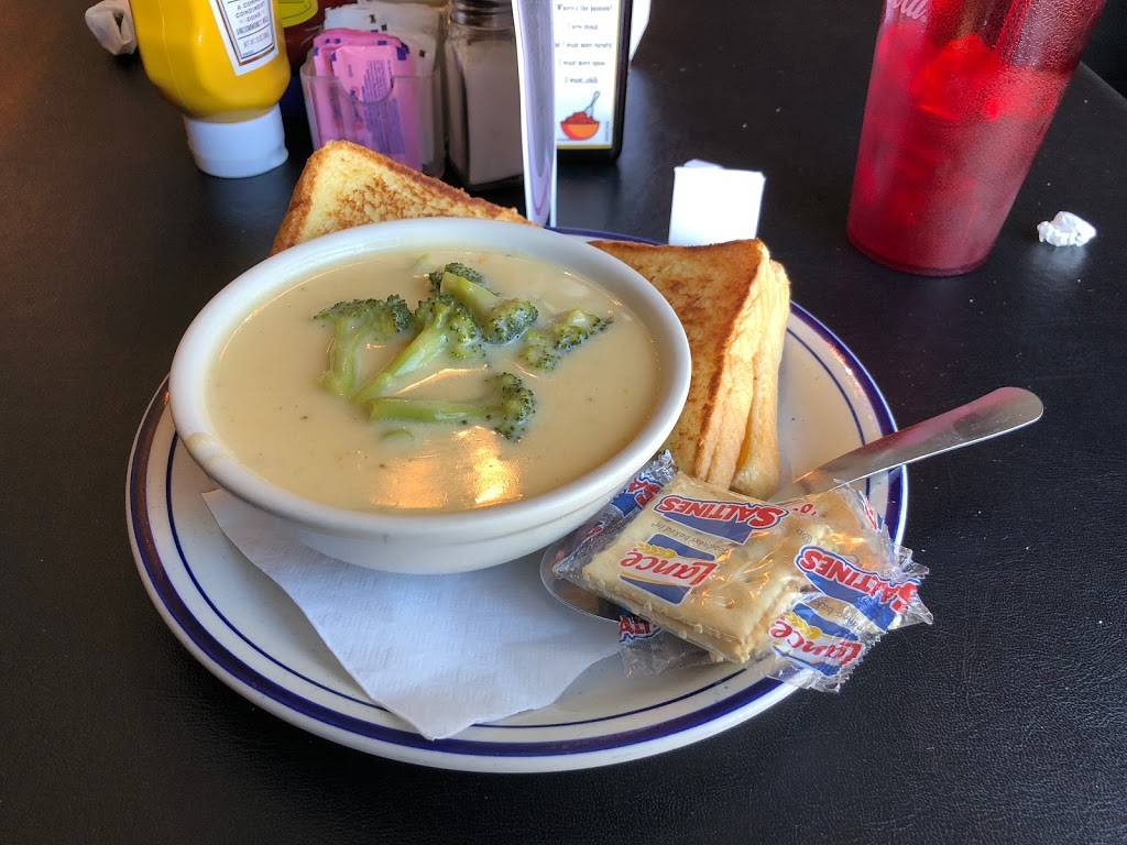 T Cs Restaurant & Tavern | restaurant | 109 N Railroad St, Battle Ground, IN 47920, USA | 7655672838 OR +1 765-567-2838