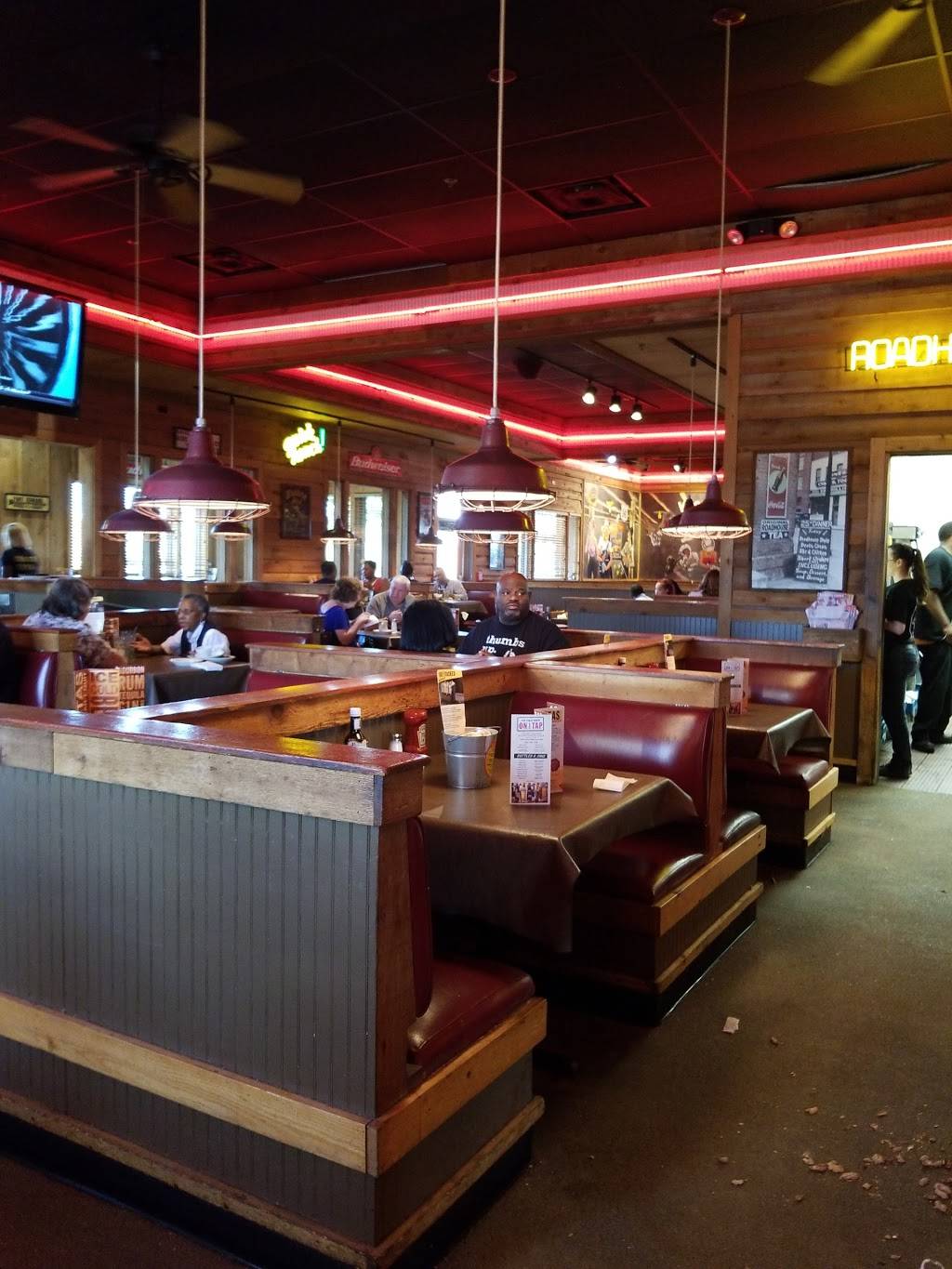 Logans Roadhouse | restaurant | 28599 Schoolcraft, Livonia, MI 48150, USA | 7343670767 OR +1 734-367-0767