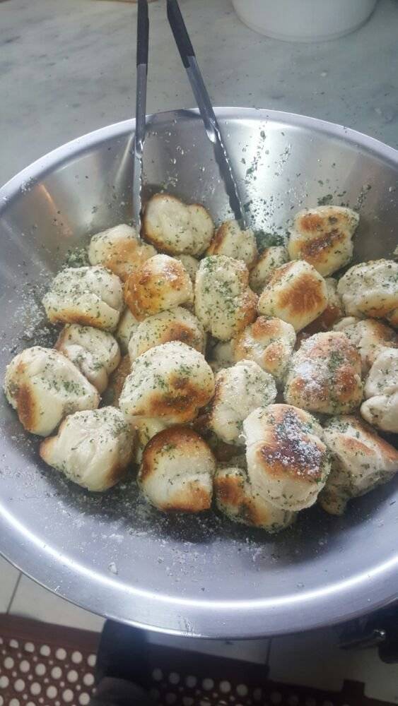 Beverley Pizza & Cafe | meal delivery | 358 E 2nd St, Brooklyn, NY 11218, USA | 7184310222 OR +1 718-431-0222