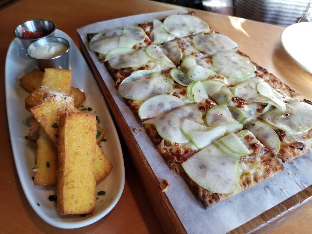 D.O.C. Wine Bar | restaurant | 326 Yorktown Shopping Center, Lombard, IL 60148, USA | 6306276666 OR +1 630-627-6666