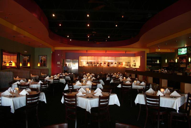 South Beach Grille | restaurant | 7205 Estero Blvd, Fort Myers Beach, FL 33931, USA | 2394637770 OR +1 239-463-7770