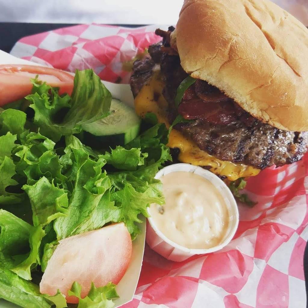 Freddys Cafe | restaurant | 16830 Barker Springs Rd # 400, Houston, TX 77084, USA | 2815792288 OR +1 281-579-2288